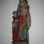 Neugefasste barocke Figurengruppe Anna selbdritt. (Foto: Thomas Felshart)