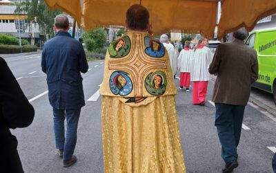 Fron­leich­nam 2024 im Rheinbogen