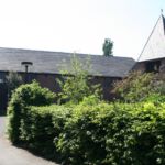 Die Kirche St. Georg in Köln-Weiß wurde nach Plänen von Josef Bernard 1953/54 anstelle einer im Krieg zerstörten Notkirche gebaut. (Foto: Thomas Felshart)