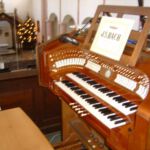 Spieltisch der Orgel von St. Remigius (Foto: Marcin Machnik)