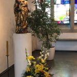 Kopie einer Barockmadonna mit Kind links neben dem Chorraum (Foto: Peter Nüsser)